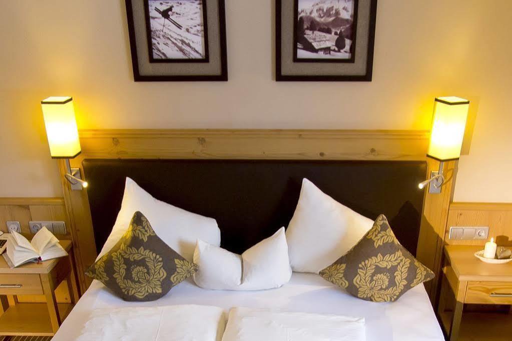 Hotel Bergkristall (Adults Only) 오버라우 외부 사진
