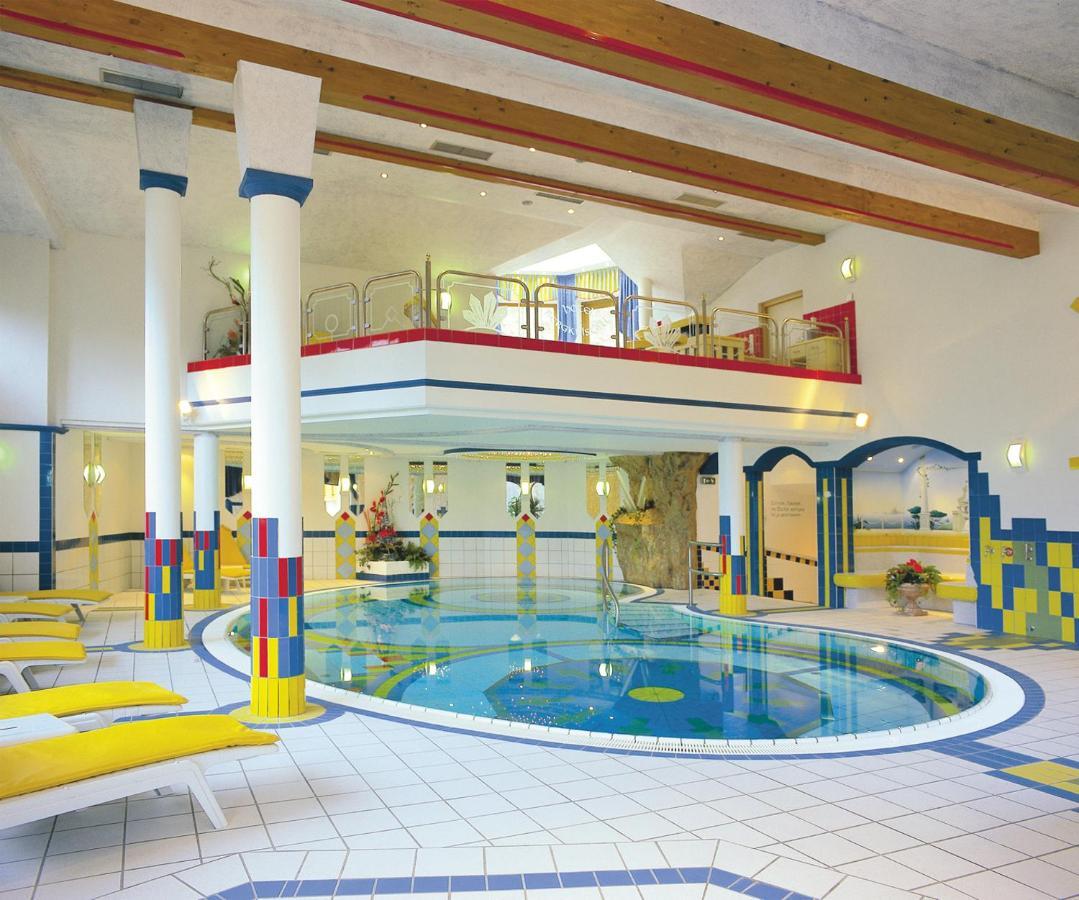 Hotel Bergkristall (Adults Only) 오버라우 외부 사진